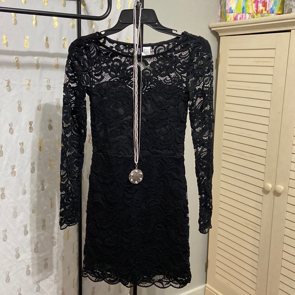 Divided by h & m lace black dress with necklace - Picture 1 of 10
